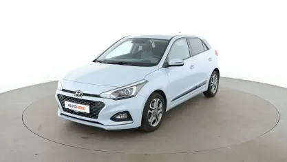 Gebraucht Hyundai i20 Style 101 PS (74 kW) 2019 Blau Kleinwagen
