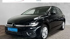 Deep black perleffekt Gebraucht 2024 VW Polo Style Limousine | 24.900 € (Fairer Preis)