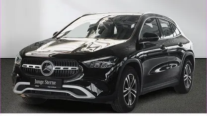 Gebraucht Mercedes GLA200 163 PS (119 kW) 2025 SUV
