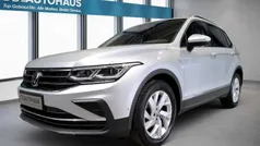 Silber Gebraucht 2023 VW Tiguan Life SUV | 29.560 € (Fairer Preis)