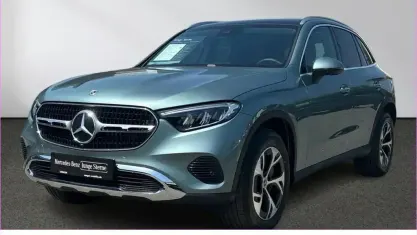 Gebraucht Mercedes GLC300e Avantgarde 204 PS (150 kW) 2025 Silber SUV