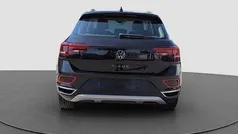 Deep black Gebraucht 2024 VW T-Roc Style SUV | 30.540 € (Fairer Preis)