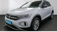 Pure white Gebraucht 2025 VW T-Roc Style SUV | 28.680 € (Fairer Preis)