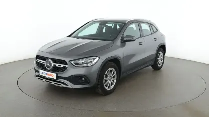 Gebraucht Mercedes GLA180 136 PS (100 kW) 2021 Grau SUV
