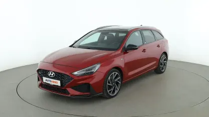 Gebraucht Hyundai i30 N Line 136 PS (100 kW) 2021 Rot Kombi