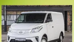 Weiß Gebraucht 2023 Maxus eDeliver 3 Van | 27.833 € (Fairer Preis)