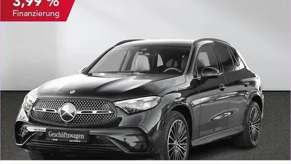 Gebraucht Mercedes GLC220 AMG 197 PS (144 kW) 2026 Lack obsidianschwarz met SUV
