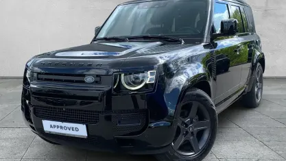 Gebraucht Land Rover Defender SE Dynamic 249 PS (183 kW) 2023 Schwarz SUV