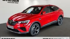 Rot Neu 2024 Renault Arkana Techno SUV | 30.890 € (Fairer Preis)