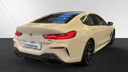 Gebraucht BMW M850 M Performance 530 PS (389 kW) 2022 Bmw individual cremeweiss Coupé