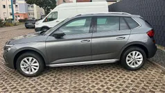 Graphitegrau metallic Neu 2025 Skoda Kamiq Selection SUV | 26.900 € (Guter Preis)