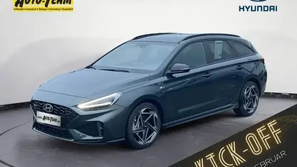 Gebraucht Hyundai i30 N Line 140 PS (102 kW) 2024 Cypress green mineraleffekt Kombi