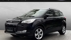 Weiß Gebraucht 2014 Ford Kuga ST-Line SUV | 10.870 €