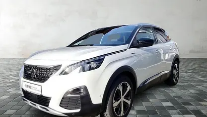 Zweifarbig: weißschwarz Gebraucht 2017 Peugeot 3008 Allure SUV | 16.500 € (Fairer Preis)