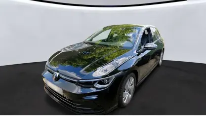 Gebraucht VW Golf VIII R-line 150 PS (110 kW) 2024 Schwarz Limousine
