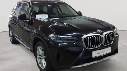 Gebraucht BMW X3 Sport Line 190 PS (139 kW) 2023 Schwarz SUV