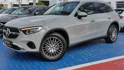 Gebraucht 2024 Mercedes GLC200 Avantgarde SUV | 53.890 € (Fairer Preis)