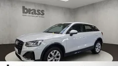 Gletscherweiß metallic Gebraucht 2024 Audi Q2 Advanced Plus SUV | 34.900 € (Fairer Preis)