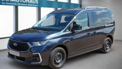 Gebraucht Ford Tourneo Connect Titanium 114 PS (83 kW) 2023 Blau Van / Kleinbus