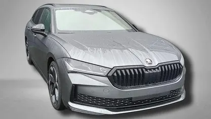 Gebraucht 2025 Skoda Superb SportLine Kombi | 53.690 € (Fairer Preis)