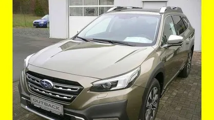 Autumn green Neu 2025 Subaru Outback Platinum SUV | 45.990 € (Fairer Preis)