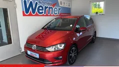 Rot Gebraucht 2015 VW Golf Sportsvan LOUNGE Van / Kleinbus | 17.880 € (Etwas zu teuer)