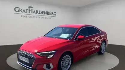 Gebraucht Audi A3 Advanced Plus 150 PS (110 kW) 2023 Rot Limousine