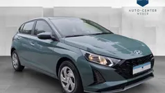 Grün Neu 2025 Hyundai i20 Select Limousine | 20.489 € (Guter Preis)