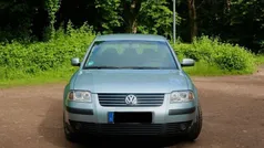 Blau Gebraucht 2003 VW Passat Comfortline Limousine | 1.500 € (Guter Preis)