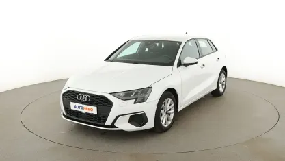 Używany Audi A3 150 KM (110 kW) 2022 Biały Sedan/Limuzyna