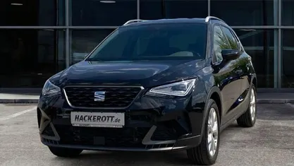 Schwarz Gebraucht 2024 Seat Arona FR SUV | 20.450 € (Fairer Preis)