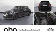 Schwarz Gebraucht 2022 Mini ONE Essential Kleinwagen | 19.930 € (Fairer Preis)