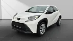 Gebraucht 2022 Toyota Aygo X X-play SUV | 15.990 € (Fairer Preis)