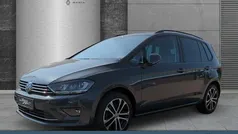 Grau Gebraucht 2017 VW Golf Sportsvan Allstar Van / Kleinbus | 16.490 € (Fairer Preis)