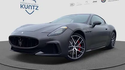 Grigio maratea matte Neu 2025 Maserati Granturismo Coupé | 177.900 € (Fairer Preis)