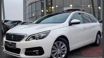 Gebraucht Peugeot 308 SW Business-Line 131 PS (96 kW) 2018 Weiß Kombi