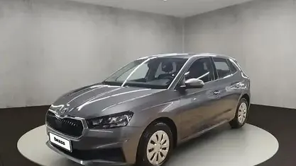 Gebraucht Skoda Fabia 65 PS (47 kW) 2023 Graphitegrau metallic Kleinwagen