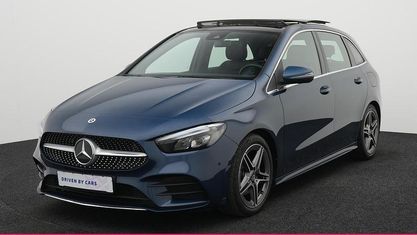 Używany Mercedes B200 AMG line 163 KM (119 kW) 2019 Niebieski Minivan