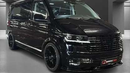 Schwarz Gebraucht 2022 VW Multivan Generation Six Van | 49.700 € (Fairer Preis)