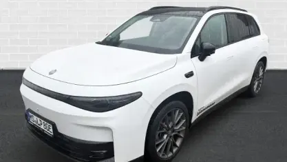 Gebraucht Leapmotor C10 215 PS (158 kW) 2026 Weiß SUV