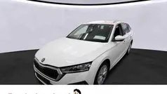 Weiss Gebraucht 2023 Skoda Octavia Style Kombi | 21.777 € (Fairer Preis)