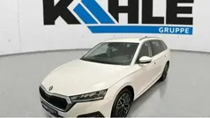 Weiß Gebraucht 2022 Skoda Octavia Style Kombi | 23.490 € (Fairer Preis)