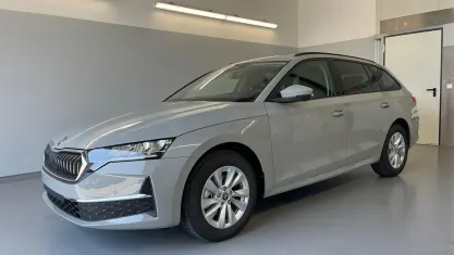 Neu Skoda Octavia Selection 150 PS (110 kW) 2026 [m3m3] stahl grau Kombi