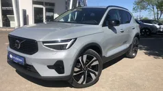 Grau Gebraucht 2024 Volvo XC40 Ultra SUV | 40.794 € (Fairer Preis)