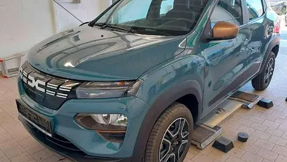 Gebraucht 2023 Dacia Spring Extreme Kleinwagen | 12.998 € (Guter Preis)