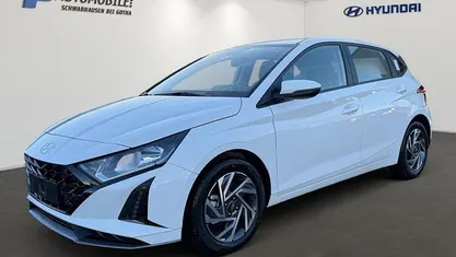 Neu Hyundai i20 Trend 101 PS (74 kW) 2025 Weiß Kleinwagen