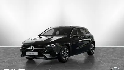 Gebraucht Mercedes A180 Progressive 116 PS (85 kW) 2025 Metalliclack kosmosschwarz Limousine