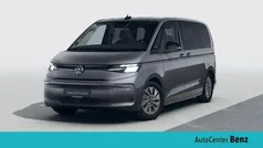 Grau Gebraucht 2024 VW T7 Life Van | 52.450 € (Guter Preis)