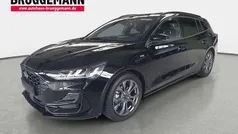 Schwarz Neu 2025 Ford Focus ST-Line X Kombi | 28.990 € (Fairer Preis)