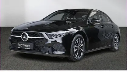 Gebraucht Mercedes A180 136 PS (100 kW) 2024 Limousine